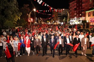 19 Mayıs’ta Fener Alayı ve Şehitlerimize Saygı Yürüyüşü Düzenlendi