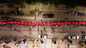 19 Mayıs’ta Fener Alayı ve Şehitlerimize Saygı Yürüyüşü Düzenlendi