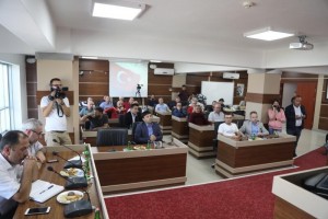 Başkan Çetin Pınar Bulvarı Esnafı ile Bir Araya Geldi
