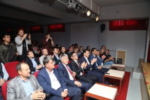 Başkan Çetin Şiir Dinletisine Katıldı