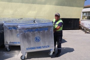 Çöp Konteynerları Yenileniyor