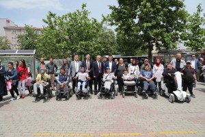 Cumhuriyet İlkokulu Öğrencilerinden Anlamlı Koreografi