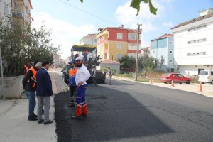 Halide Edip Adıvar Caddesi Asfaltlanıyor