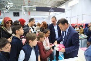 Kapaklı 2. Kitap Fuarı Sona Erdi
