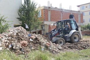Kapaklı  Belediyesinden Moloz ve Atık Temizliği
