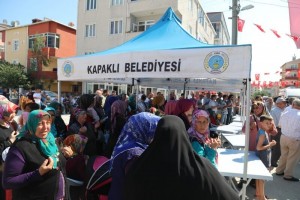 Kapaklı Kahraman Gazimizi Bağrına Bastı