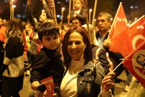 Kapaklı'da Fener Alayı Coşkusu