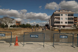 Kentimiz Genelinde Çesanlı Beton Yol Yapım Çalışmalarımız Sürüyor