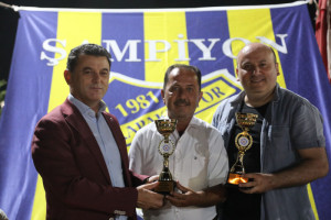 Şampiyon Kulüplerimize Kupaları Teslim Edildi