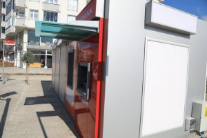 Vatan Caddesinde Banka ATM'leri Yer Almaya Başladı
