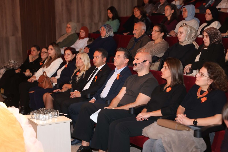 25 Kasım'a Özel Söyleşi Düzenlendi