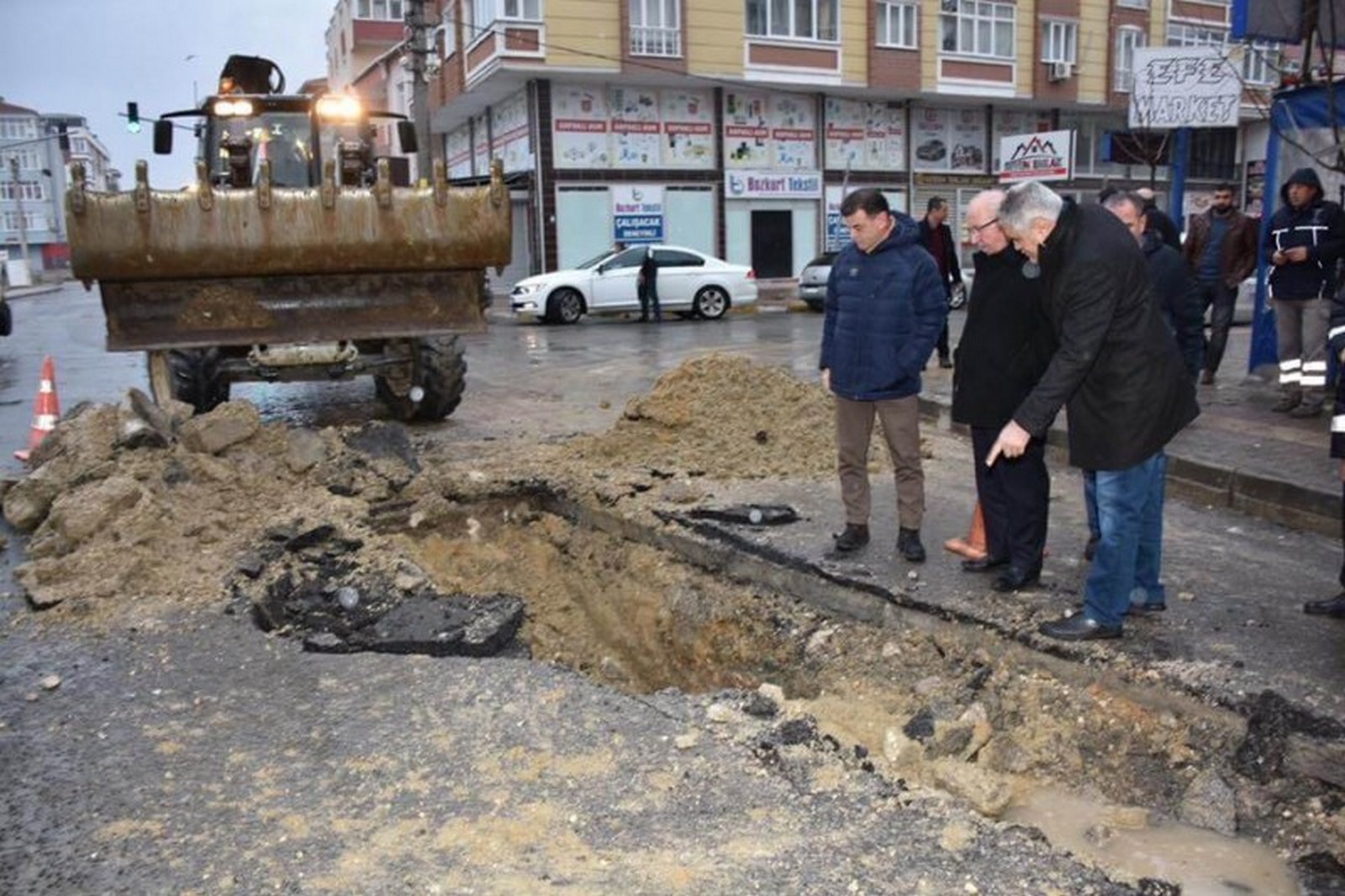 Başkan Albayrak ve Çetin İncelemelerde Bulundu