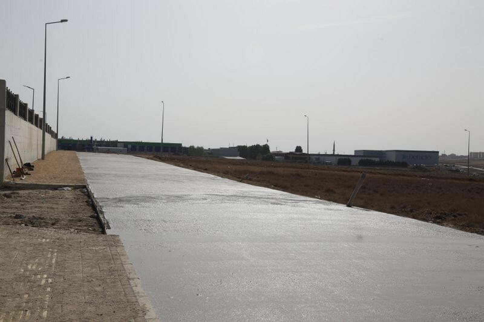 Kentimiz Genelinde Çesanlı Beton Yol Yapım Çalışmalarımız Sürüyor