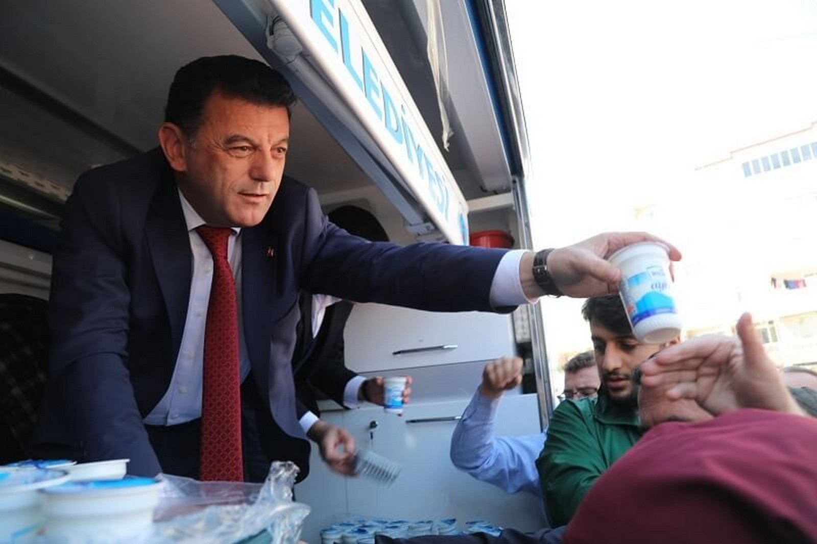 Pilav ve ayran ikramında bulunduk