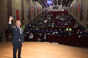 Başkan Çetin, Belediye Personeli ile Bayramlaştı