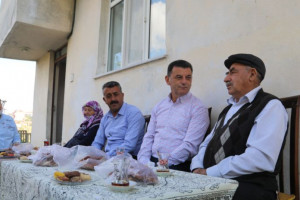 Başkan Çetin Ev Ziyaretlerini Sürdürüyor