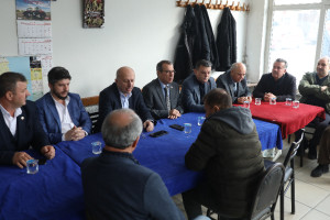 Başkan Çetin ve Gazdaş Trakya Bölge Müdürü Mahalleli İle Bir Araya Geldi