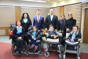 Çerkezköy Engelliler Derneği'nden Başkan Çetin'e Ziyaret