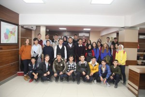 Öğrencilerden Başkan Çetin'e Ziyaret
