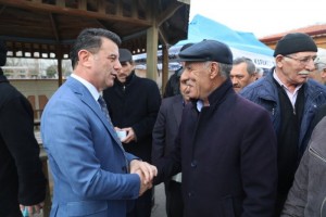 Regaib Kandili Dolayısıyla  Vatandaşlarımıza Kandil Simidi İkramında Bulunduk