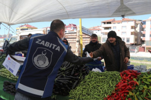 Zabıta Ekiplerimiz Pazar Denetimlerini Sürdürüyor