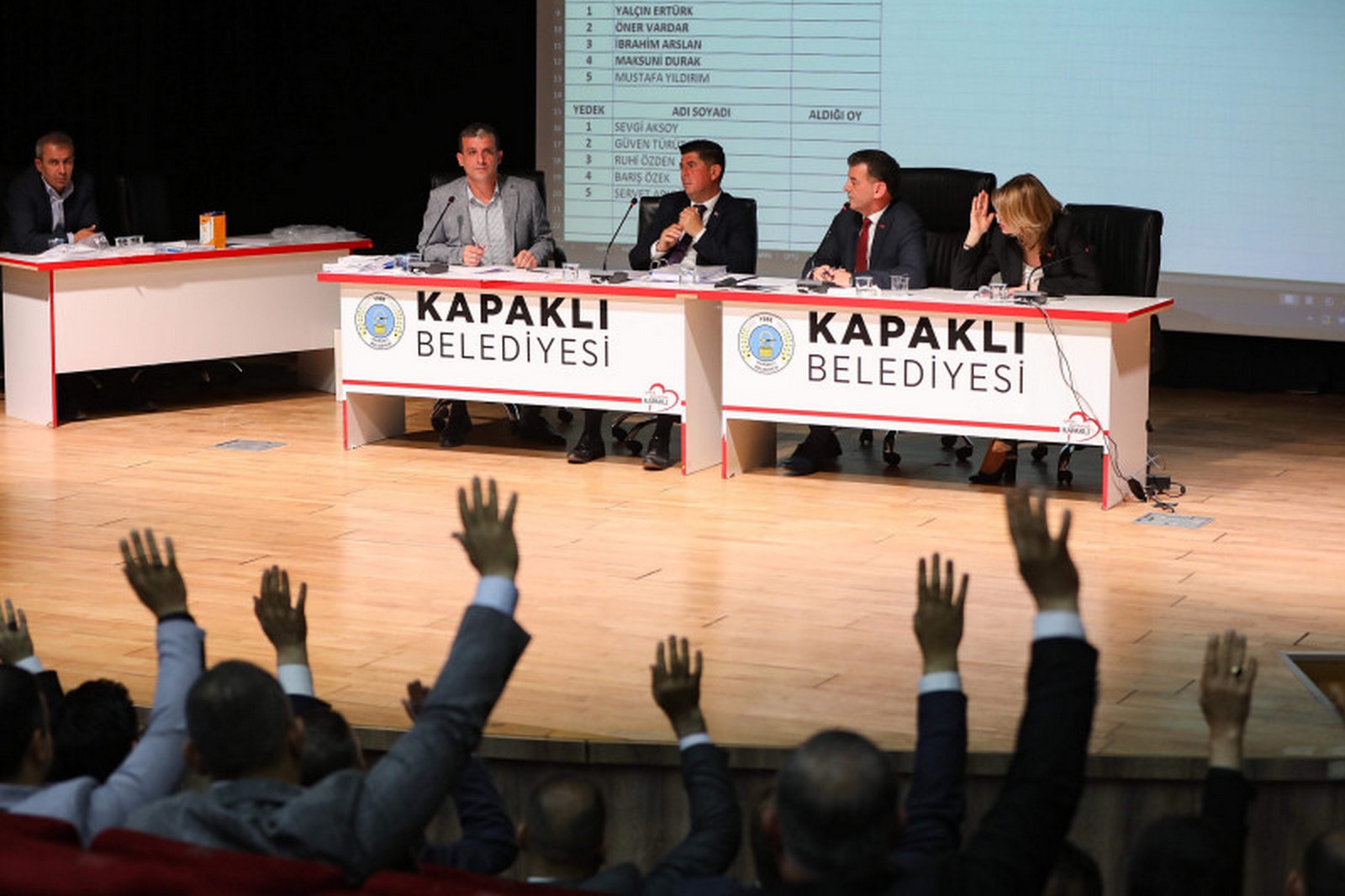 Yeni Dönemin İlk Meclis Toplantısı Yapıldı